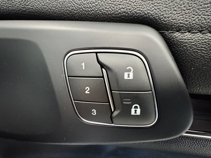 2025 Ford Everest Sport