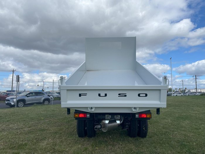 2025 Fuso Canter 615 Tipper White