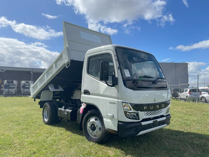 2025 Fuso Canter 615 Tipper White