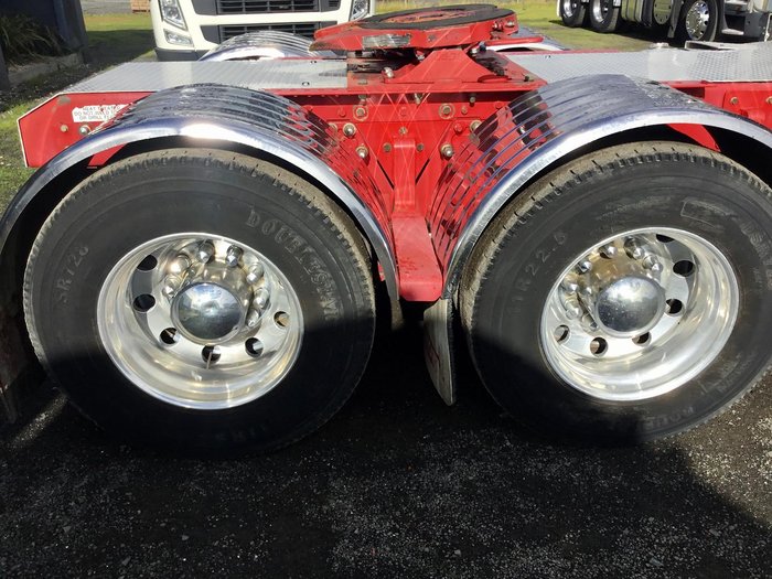 2001 Kenworth K104 Flat Roof C15 Cat See Cond Read Spec $115000 Inc Gst K104 FLAT ROOF