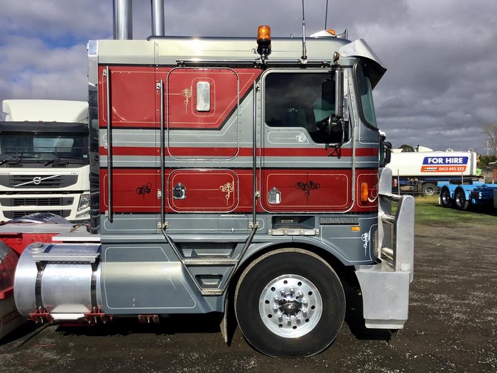 2001 Kenworth K104 Flat Roof C15 Cat See Cond Read Spec $115000 Inc Gst K104 FLAT ROOF