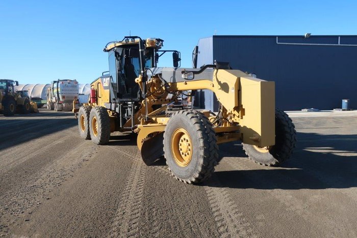 2009 Caterpillar 12M YELLOW