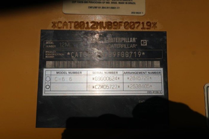 2009 Caterpillar 12M YELLOW