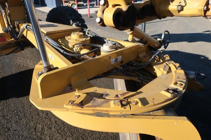 2009 Caterpillar 12M YELLOW