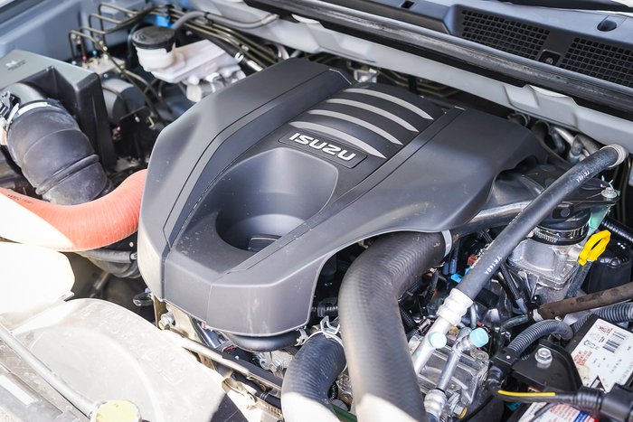 2021 ISUZU MU-X LS-T (4x2)