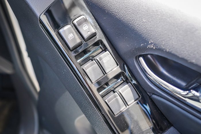 2021 ISUZU MU-X LS-T (4x2)