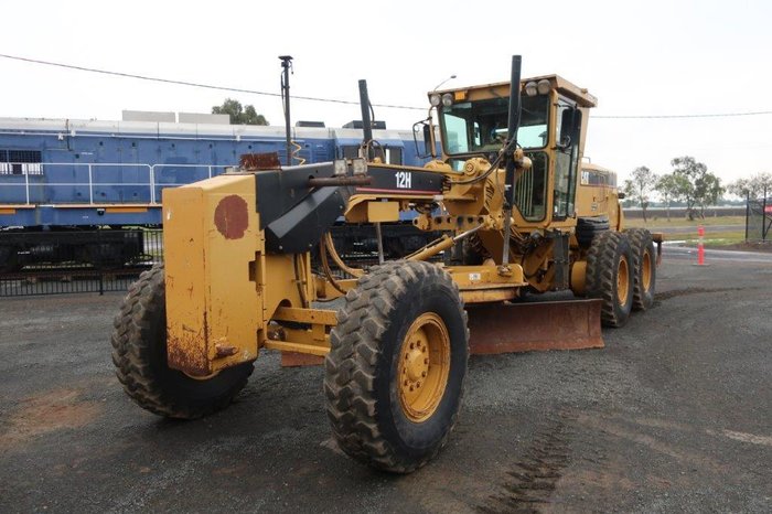 2003 Caterpillar 12H