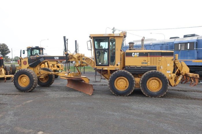 2003 Caterpillar 12H