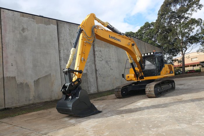 2023 Liugong 930E Excavator