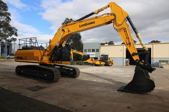 2023 Liugong 930E Excavator