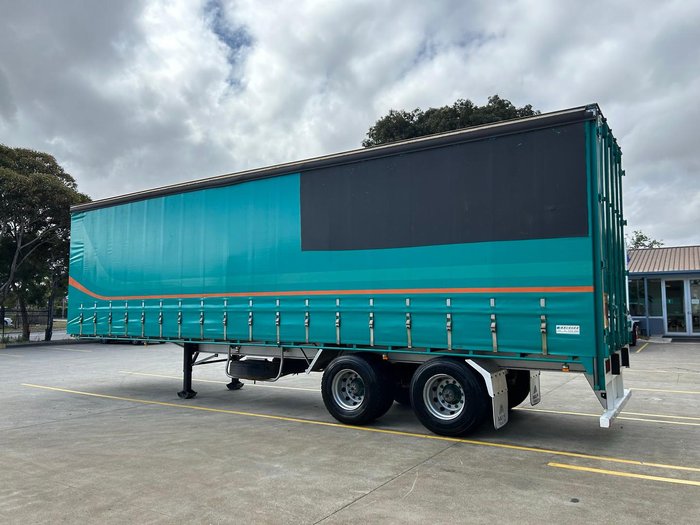 2008 Krueger St2 18 Pallet Sd Curtain Sider