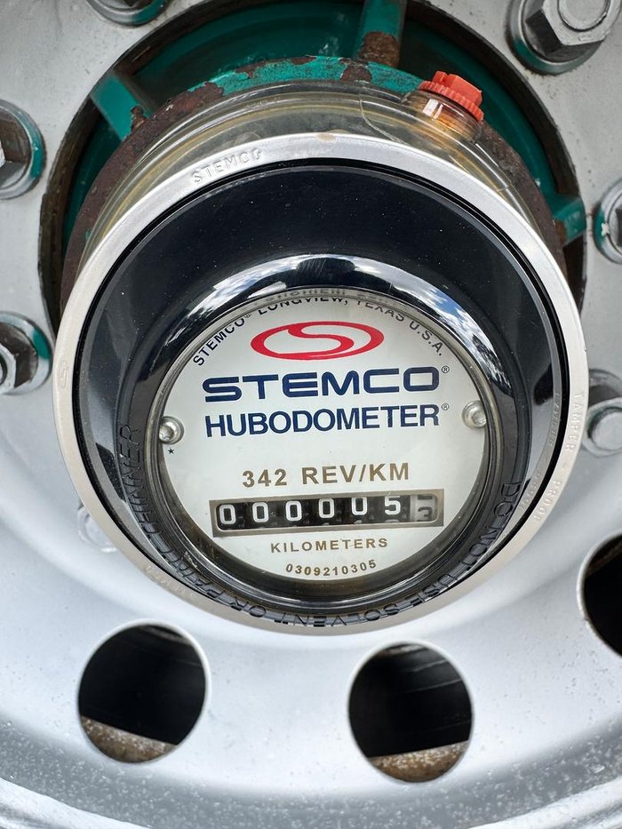 2008 Krueger St2 18 Pallet Sd Curtain Sider