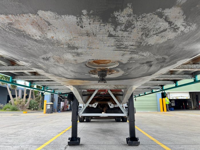 2008 Krueger St2 18 Pallet Sd Curtain Sider