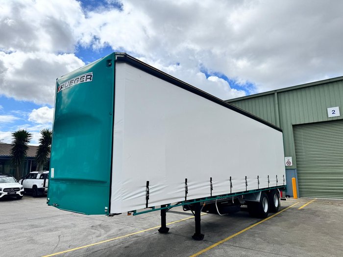 2008 Krueger St2 18 Pallet Sd Curtain Sider 