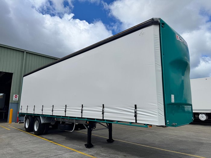 2008 Krueger St2 18 Pallet Sd Curtain Sider 