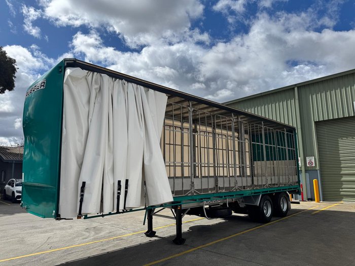 2008 Krueger St2 18 Pallet Sd Curtain Sider 