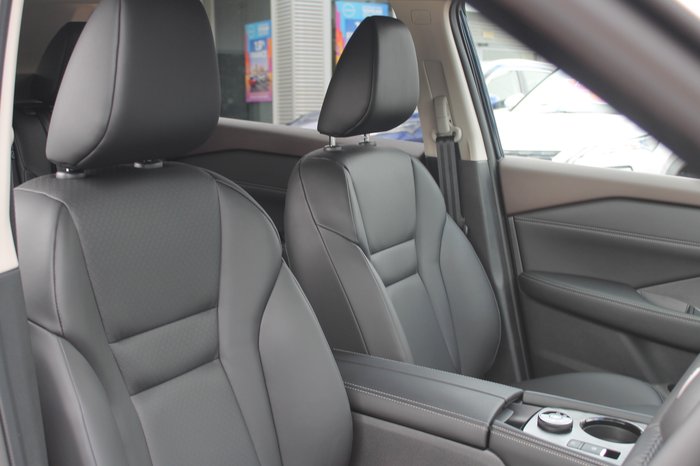 2025 Nissan X-TRAIL ST-L e-POWER