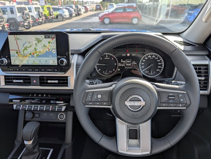 2026 NISSAN NAVARA ST-X