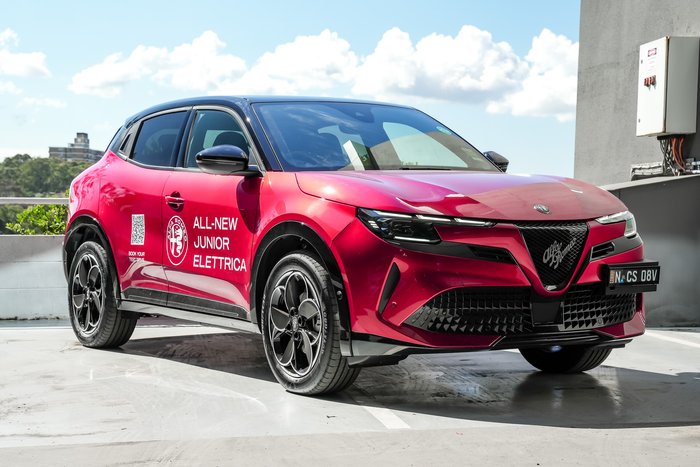2025 Alfa Romeo Junior