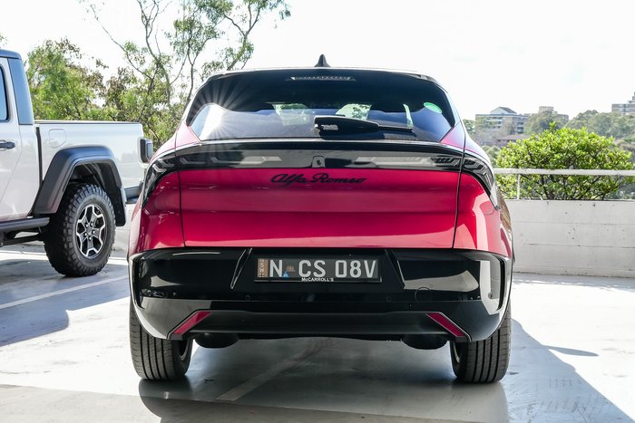 2025 Alfa Romeo Junior