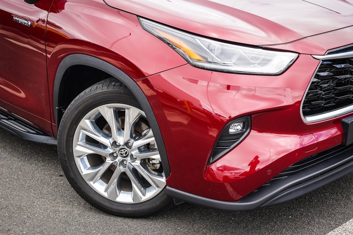 2023 Toyota Kluger Hybrid