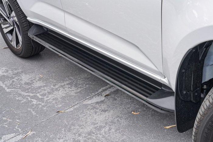 2025 Isuzu MU-X LS-T