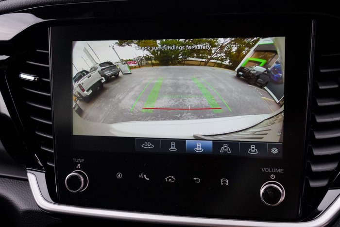 2025 Isuzu MU-X LS-T