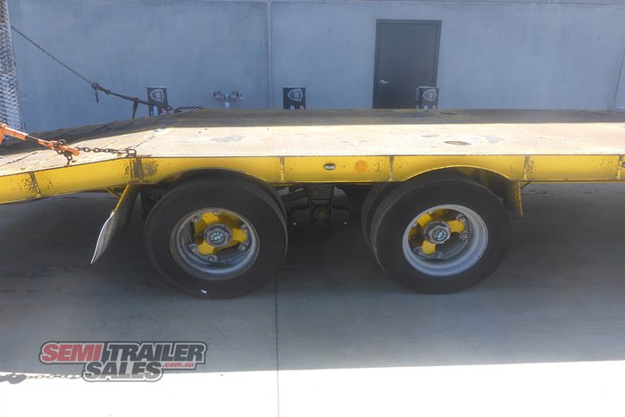 2001 Tag-A-Long Bogie Plant Trailer with Ramps