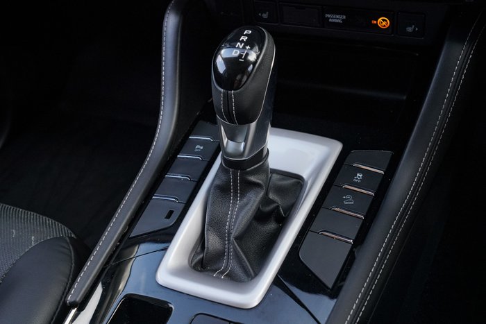 2023 Isuzu MU-X LS-T