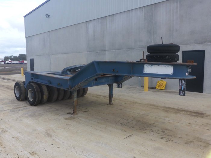 1986 Brentwood 2 x 8 Low Loader Dolly