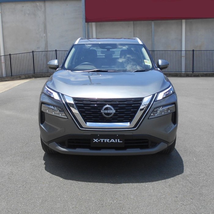 2025 Nissan X-TRAIL ST