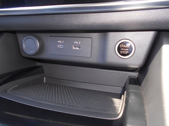 2025 Nissan X-TRAIL ST