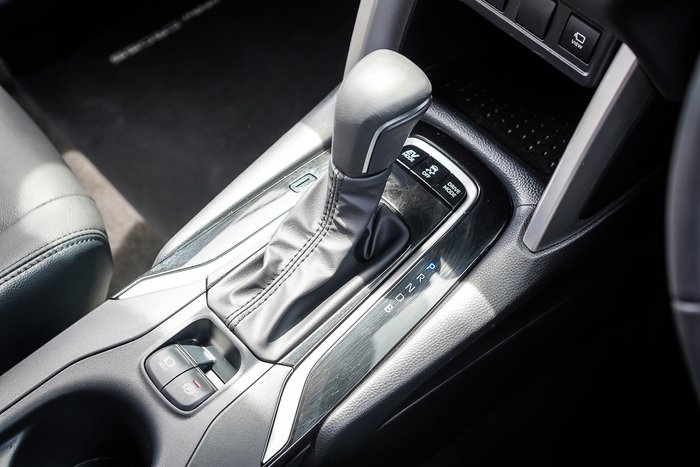 2025 Toyota Corolla Cross Hybrid GXL