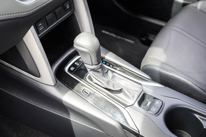 2025 Toyota Corolla Cross Hybrid GXL