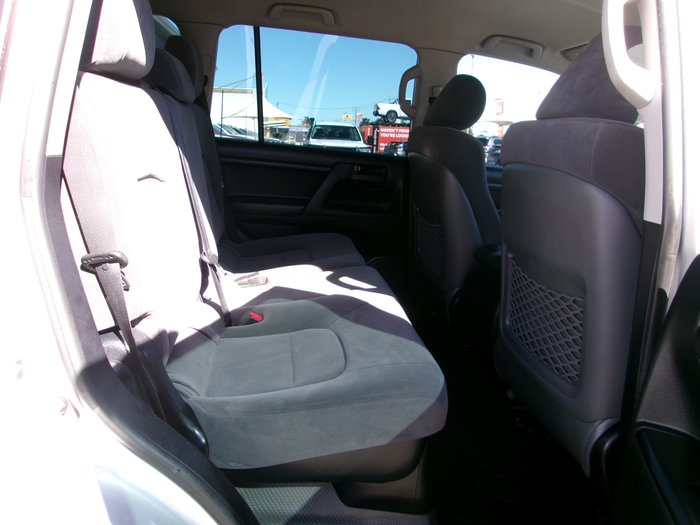 2018 TOYOTA LANDCRUISER GX (4x4)