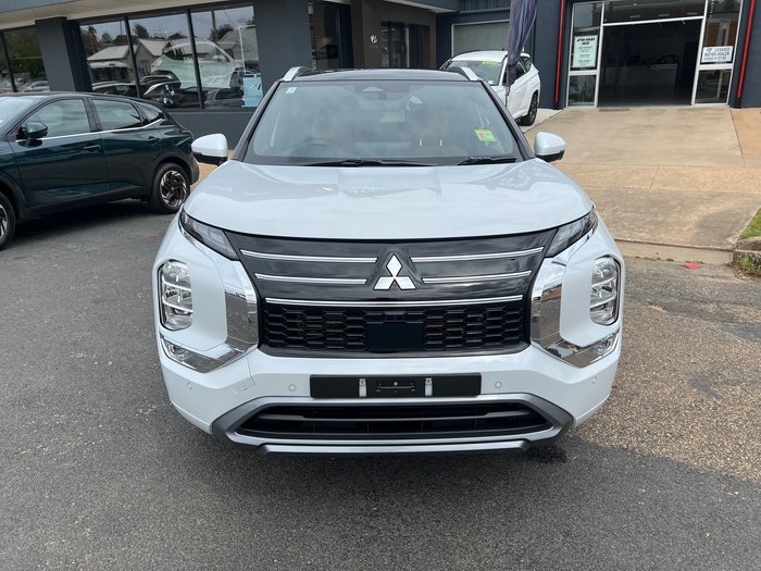 2025 MITSUBISHI OUTLANDER EXCEED TOURER