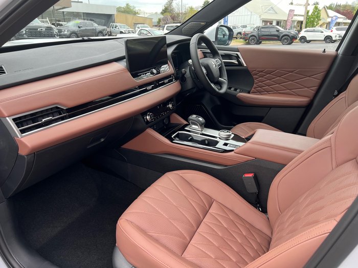 2025 MITSUBISHI OUTLANDER EXCEED TOURER