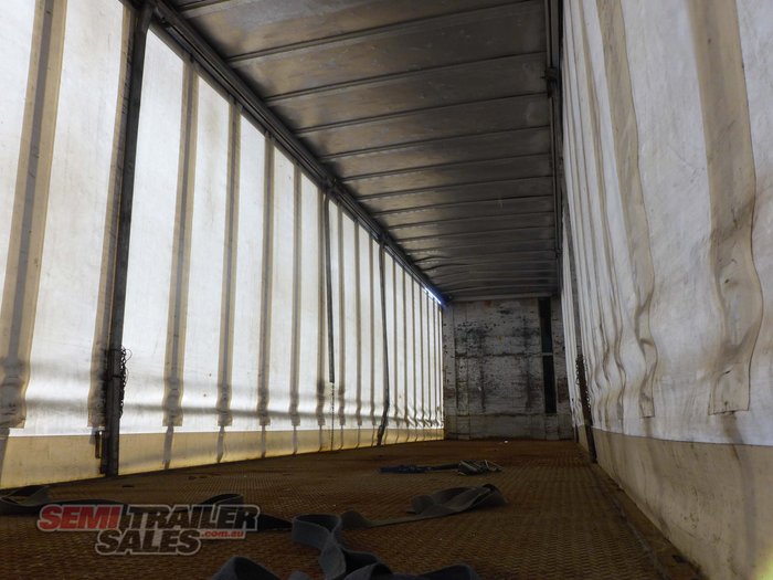 2009 Vawdrey 22 Pallet Curtainsider