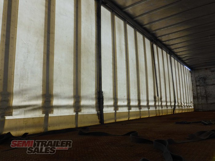 2009 Vawdrey 22 Pallet Curtainsider