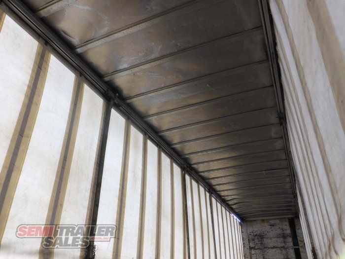 2009 Vawdrey 22 Pallet Curtainsider