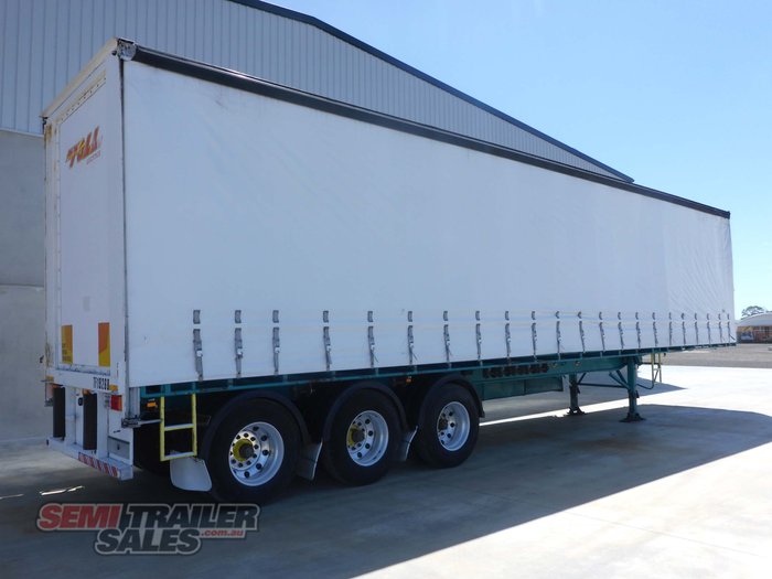 2009 Vawdrey 22 Pallet Curtainsider