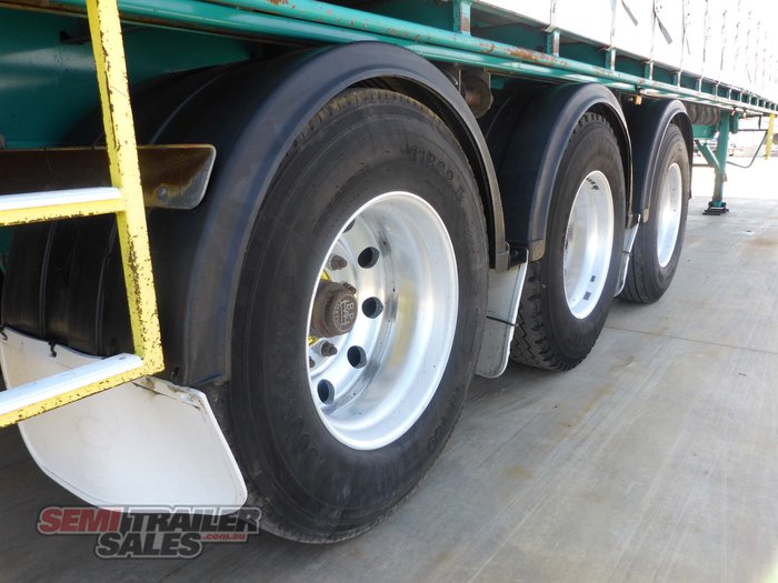 2009 Vawdrey 22 Pallet Curtainsider