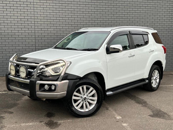 2017 Isuzu MU-X LS-T