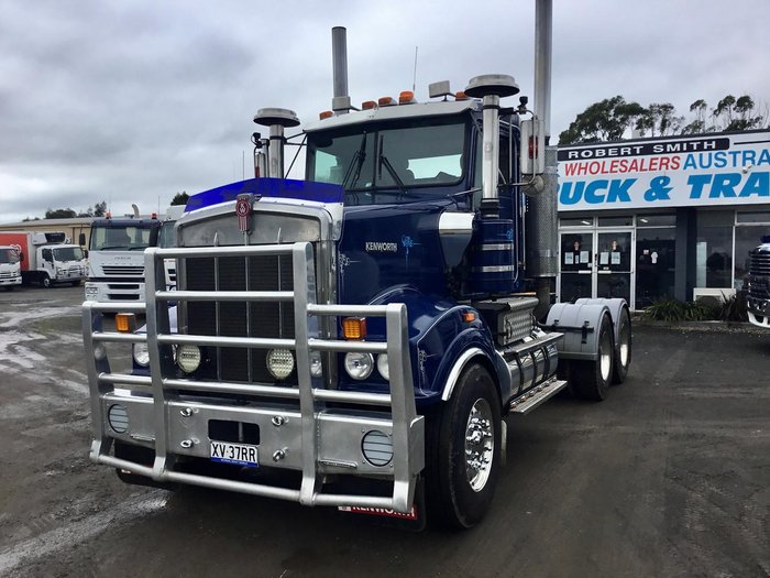 2004 Kenworth T950 Tradition 2X Cummins Detroitt $145000+Gst T950 TRADITION BLUE