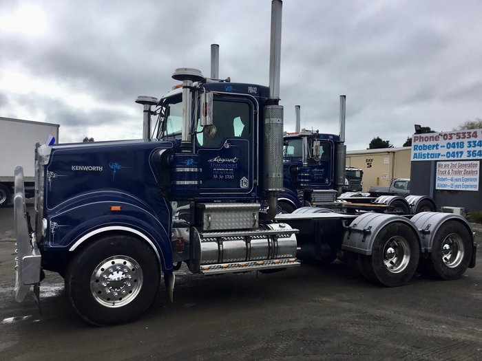 2004 Kenworth T950 Tradition 2X Cummins Detroitt $145000+Gst T950 TRADITION BLUE