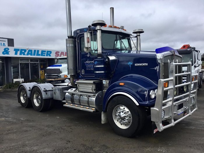 2004 Kenworth T950 Tradition 2X Cummins Detroitt $145000+Gst T950 TRADITION BLUE