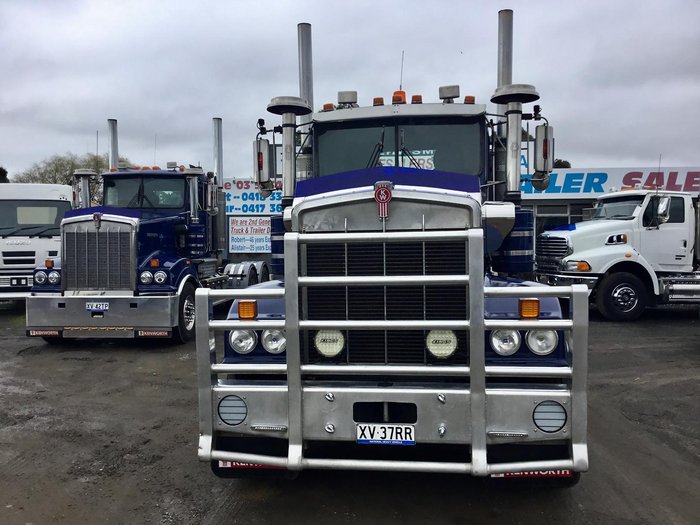 2004 Kenworth T950 Tradition 2X Cummins Detroitt $145000+Gst T950 TRADITION BLUE