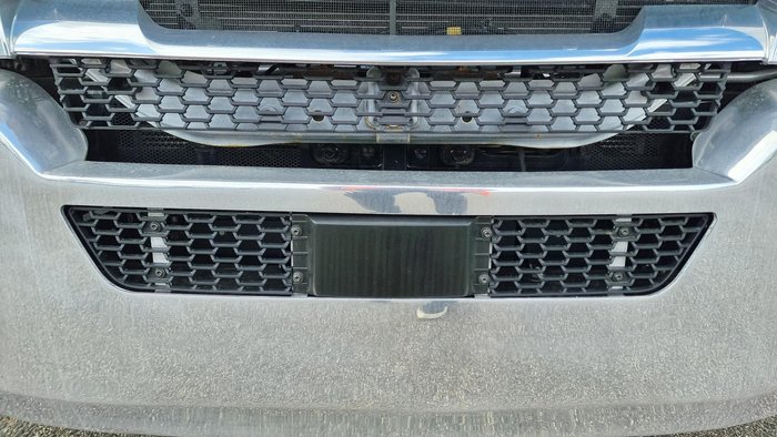 2024 Freightliner Cascadia 126 Tipper White