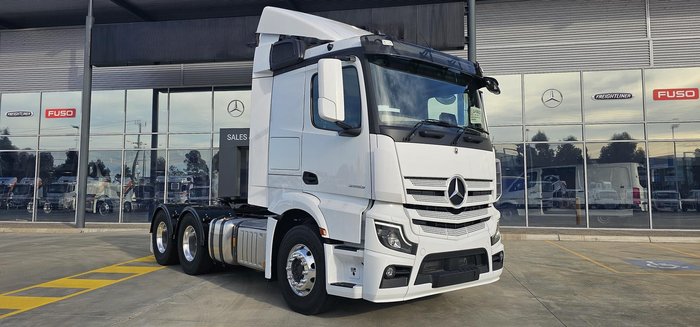 2026 Mercedes-Benz Actros