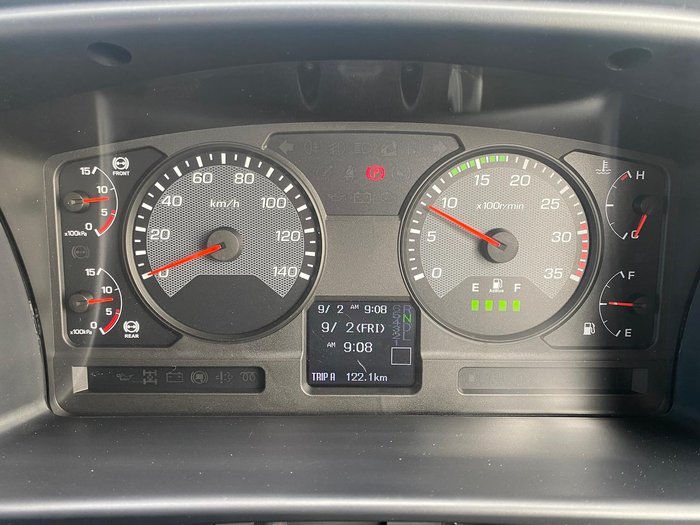 2025 Fuso Fighter 2427 White